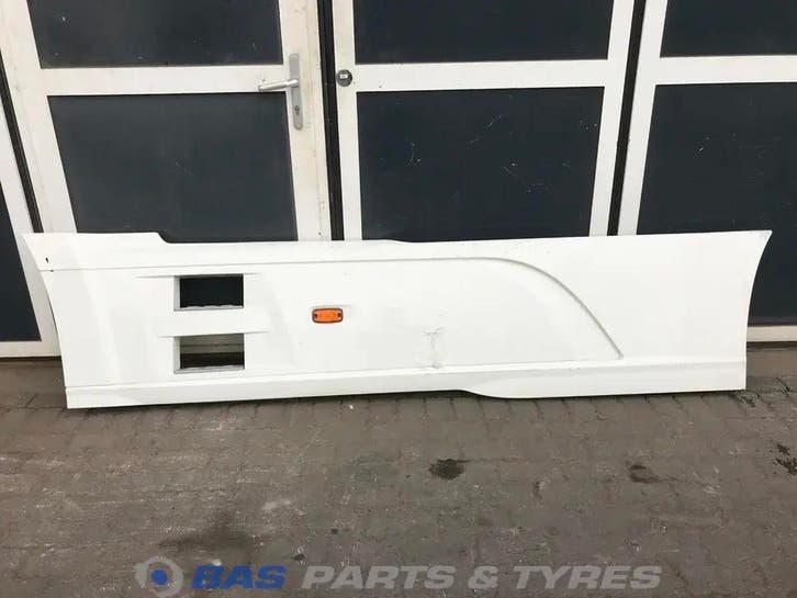 Sideskirt Set DAF XF106 1903109, Auto-onderdelen, Vrachtwagen-onderdelen, Gebruikt, DAF, Carrosserie en Plaatwerk, Ophalen