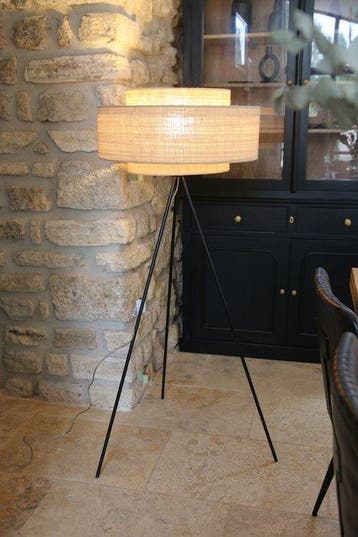 Staande lamp - Staal, raffia - Productie in Frankrijk