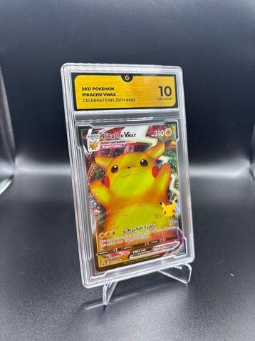 Pokémon - 1 Graded card - Pikachu VMAX 062 - GG 10 - Sword &, Nieuw