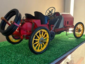 Pocher 1:8 - Model sportwagen - Fiat f2 - Sportiva, Nieuw