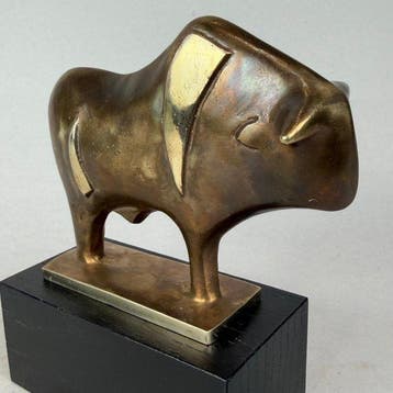 Robert Dyrcz - The bull - bronze