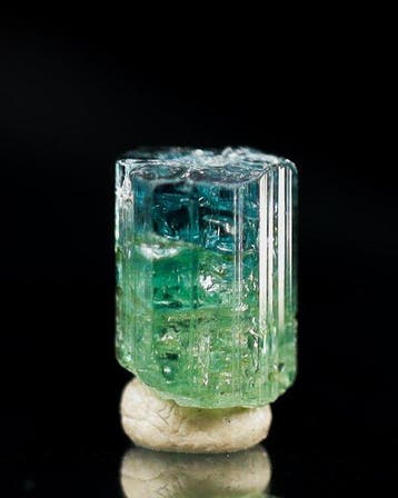 Prachtige groene munttoermalijnkristal • 3,05 ct • Perfecte