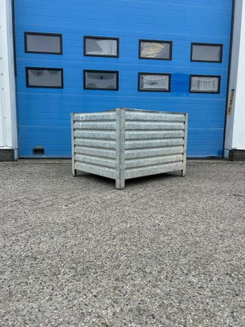stalen stapelbak, stalen bak, stapelbak, gebruikte bakken,, Ophalen, Gebruikt, 100 cm of meer, 60 cm of meer