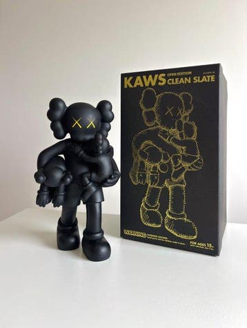 Kaws (1974) - Kaws clean slate black Medicom toy 2018