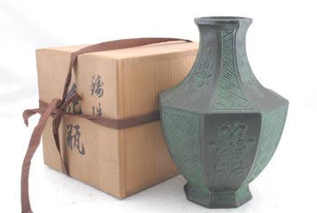 Japanse decoratieve bloemvaas – octagonale vorm – bloem- en