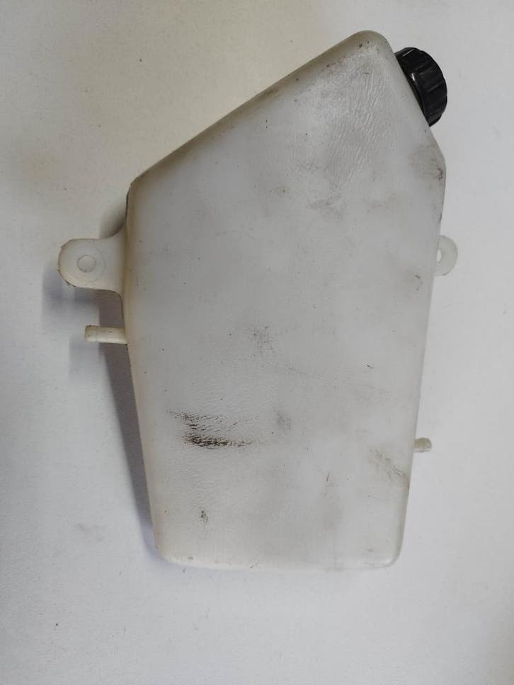 Koelvloeistof tank / Kawasaki zxr 400 zxr400, Motoren, Onderdelen | Kawasaki, Gebruikt, Verzenden