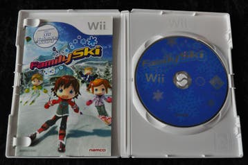 Family Ski Nintendo Wii, Spelcomputers en Games, Games | Nintendo Wii, Verzenden, Nieuw