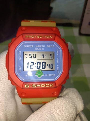Casio - DW-5600 - Super Mario Bros. Casio G-Shock DW-5600SMB, Nieuw