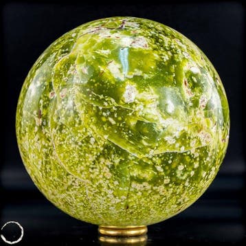 Unieke groene opaal-kogel uit Madagaskar – Natuurlijke, Antiek en Kunst