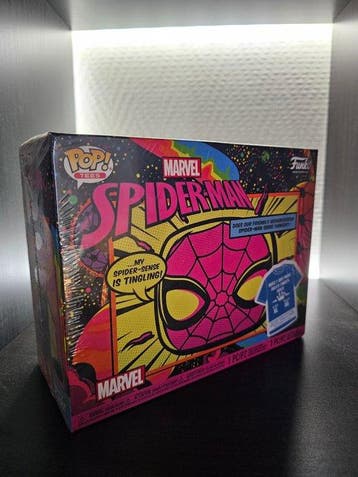 Funko - Funko Pop - Tees 652 Marvel Blacklight Spiderman