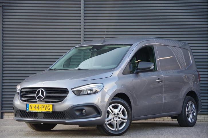 Mercedes-Benz Citan 112 CDI L1 AUT. LED, CAMERA, STOELVERWAR, Auto's, Bestelauto's, Dealer onderhouden, Lease, Grijs, Automaat