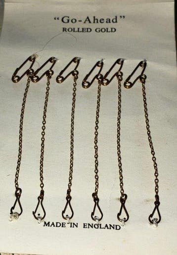 Collectie van memorabilia - Kettingen met