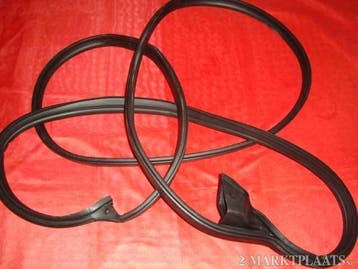 Deurrubber links voor | Mercedes w123, Mercedes w124, Ophalen of Verzenden, Nieuw