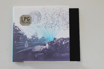 vinyl single 7 inch - LPG - The Village, Verzenden, Zo goed als nieuw, 7 inch, Rock en Metal