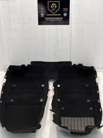 Renault Clio 1.0i 12V vloerbedekking bj.2021 zwart, Auto-onderdelen, Gebruikt, Renault