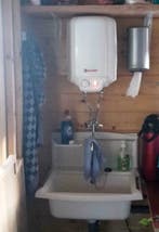 10 liter boiler met mengkraan voor boven wastafel, Doe-het-zelf en Verbouw, Geisers en Boilers, Minder dan 20 liter, Ophalen of Verzenden