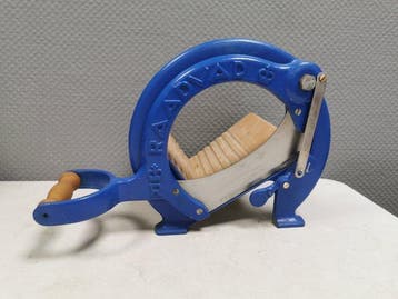 Raadvad - Ove Larsen - Broodsnijmachine - Model 294 -