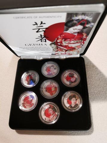 Cookeilanden. 5 Cent 2000, 7 x Coins Mythos Japan - Geisha