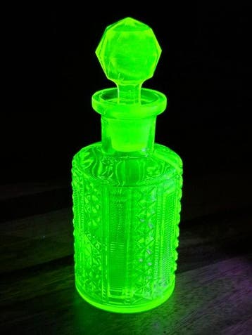 scailmont - Parfumfles - Uraniumglas