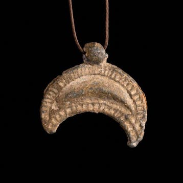Viking periode Prachtig halssieraad met halvemaan (Lunula) –