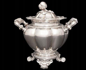 Suikerkom - Huge French 1st Standard (.950) Sterling Silver