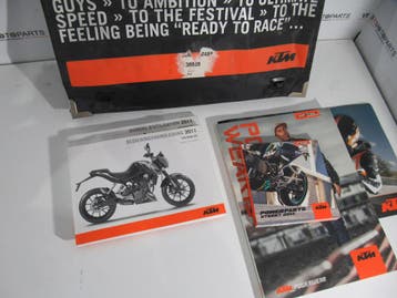 KTM 125 Duke KTM Map handleiding, Ophalen of Verzenden, Nieuw