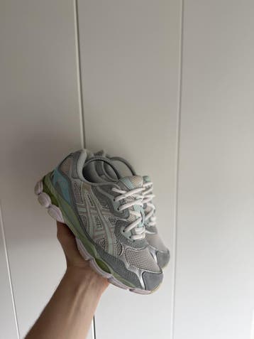 Asics Gel-NYC – Grijs/Lichtblauw/Groen – Maat 37, Overige kleuren, Verzenden, Sneakers of Gympen, Gedragen
