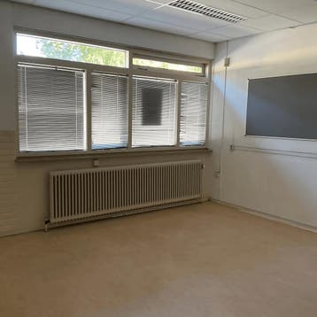 Anti-kraak in Drachten gevonden voor €300,- pm, Huizen en Kamers, Drachten