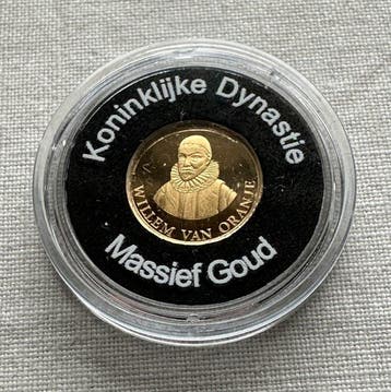 Nederland. Gouden herslag De Koninklijke Dynastie Oranje in, Postzegels en Munten