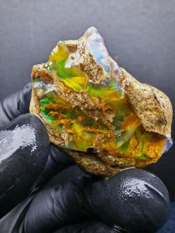 85cts Crystal Opal Specimen Ruw- 17 g, Verzamelen, Mineralen en Fossielen