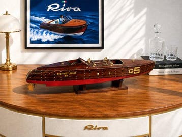 Magnifique BABY BOOTLEGGER 53 cm modelisme bois maquette, Nieuw