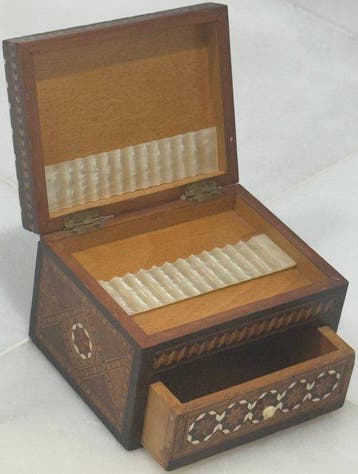 Sigarettendoos - Satijnhout - H : 9,5