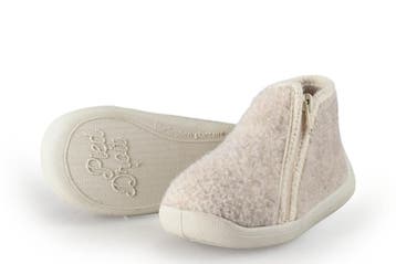 Milo &amp; Mila Pantoffels Meisjes in maat 23 Beige, Kinderen en Baby's, Kinderkleding | Schoenen en Sokken, Verzenden, Jongen of Meisje