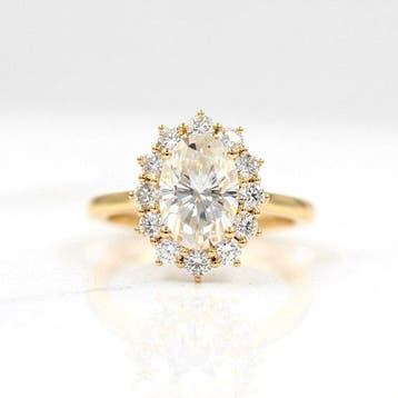 Ring - 14 karaat Geel goud - 4.60ct. tw. Diamant (Lab-grown), Nieuw
