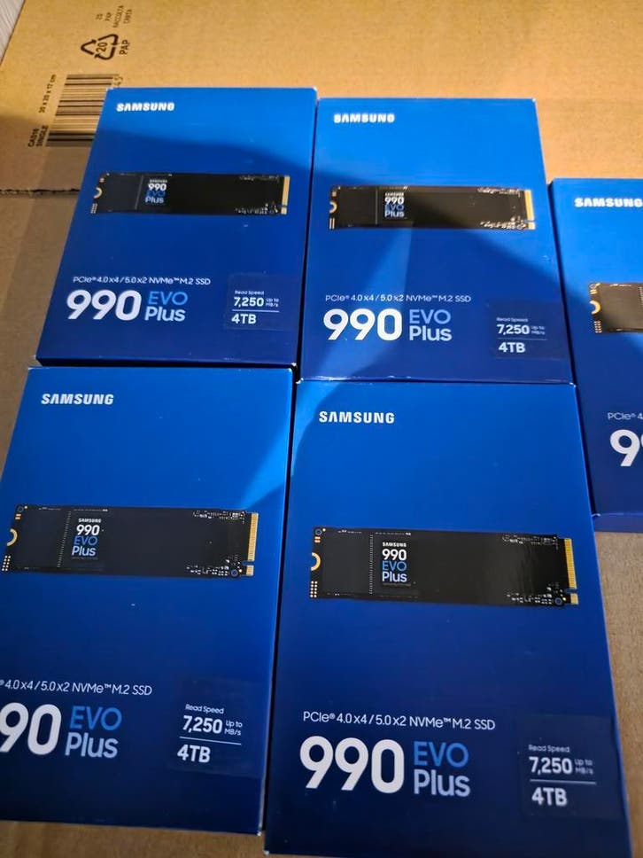 SAMSUNG 990 EVO Plus M.2 Internal SSD - 4 TB, Computers en Software, Harde schijven, Intern, Desktop, Overige aansluitingen, Nieuw