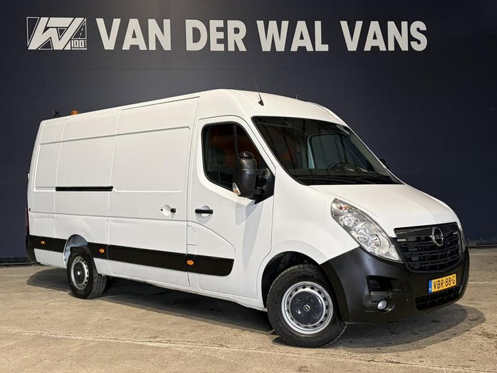 Opel Movano 2.3 CDTI 164pk L4H2 Euro6 Airco | Omvormer | Cam, Auto's, Bestelauto's, Dealer onderhouden, Lease, Zwart, Handgeschakeld