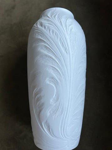Hutschenreuther - Cuno Fischer - Vaas - Porselein - Feather, Antiek en Kunst