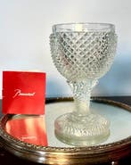 Le Creusot - Baccarat & Saint Louis - Wijnglas - Puntige, Antiek en Kunst, Antiek | Glas en Kristal