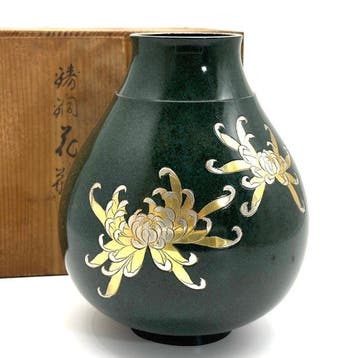Vaas - Brons, Gouden en zilveren chrysanthemum-inleg,, Antiek en Kunst