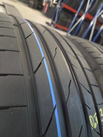 255/45/19 100V HANKOOK ZOMERBANDEN 7,1MM PROFIEL 4X, Auto-onderdelen, Gebruikt, 255 mm, Band(en), Personenwagen
