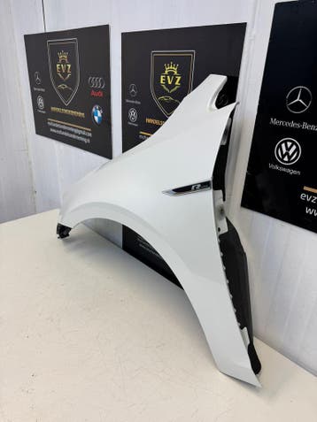 VW Golf 7/VII R-Line bj.2014 spatbord/ voorscherm links, Gebruikt, Voor, Volkswagen, Spatbord