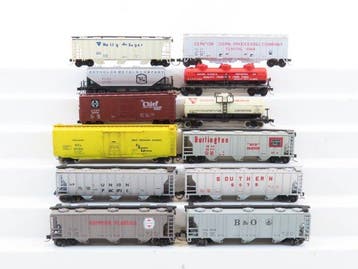 Minitrix, Rivarossi N - o.a. 9368 - Modeltrein goederenwagon, Hobby en Vrije tijd, Modeltreinen | N-Spoor, Nieuw