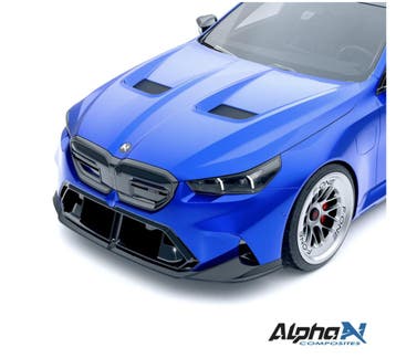 Dit betreft een BMW G90 G99 M5 Alpha - N  Carbon motorkap, Verzenden