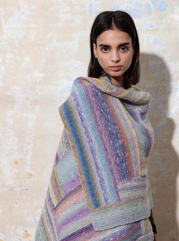 Breipatroon Omslagdoek Farah met kleurverloop van Magnolia, Hobby en Vrije tijd, Breien en Haken, Ophalen of Verzenden, Nieuw