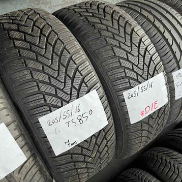 2 x Continental Winter TS850 205-55-16 Winterbanden 7mm, Auto-onderdelen, Banden en Velgen, Gebruikt, 16 inch, Band(en), Personenwagen