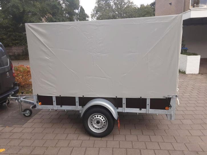 Te huur grote aanhanger met huif 258x131cm, Verhuur, EDE, Auto diversen, Aanhangers en Bagagewagens, Zo goed als nieuw, Ophalen
