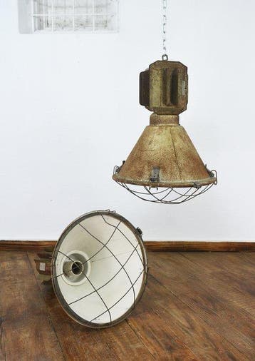 Mesko - Plafondlamp - Staal, Glas - Twee Poolse industriële