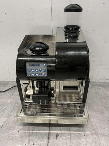 CMA Koffiemachine Espressomachine Verse bonen 230V Horeca, Zakelijke goederen, Ophalen of Verzenden, Gebruikt