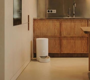Revo-loo Serve Automatische voerbak, Ophalen of Verzenden, Zo goed als nieuw