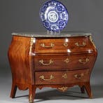 Gebombeerde commode in Rococostijl ca 1920 grijs geaderd mar, Antiek en Kunst, Antiek | Meubels | Kasten, Ophalen of Verzenden